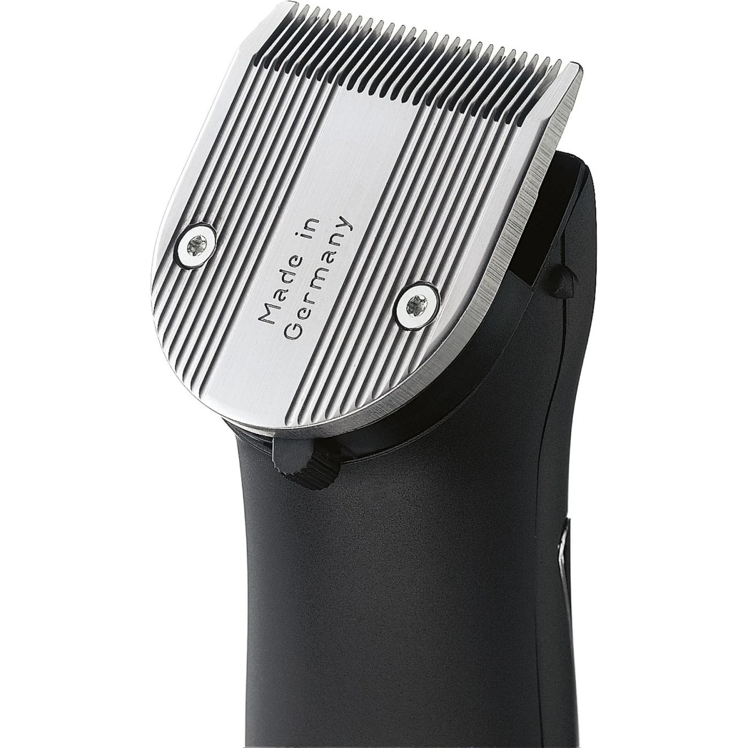 Wahl Chromado Lithium Cordless Pet Hair Grooming Clipper 3 Wahl Chromado Lithium Cordless Pet Hair Grooming Clipper - Image 3