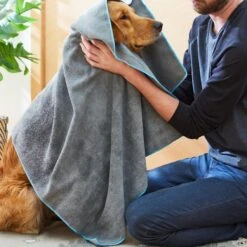 Frisco Microfiber Dog & Cat Bath Towel, Gray, 44-inch 8 Frisco Microfiber Dog & Cat Bath Towel, Gray, 44-inch -Pet Wellness 206905 PT4. AC SS1800 V1680186385