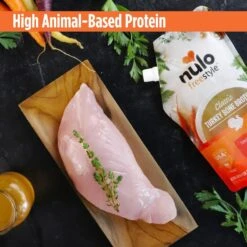 Nulo FreeStyle Grain-Free Classic Turkey Bone Broth Dog & Cat Topper, 20-oz Pouch -Pet Wellness 297531 PT4. AC SS1800 V1665527035