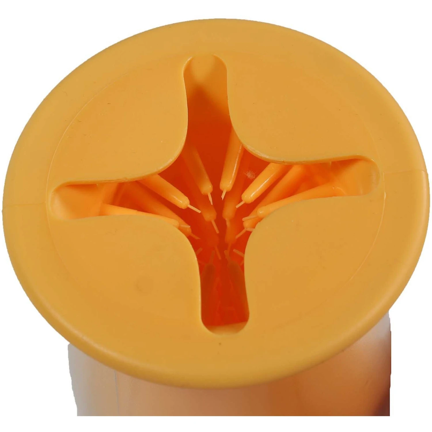 Penn-Plax Dog Paw Cleaner 3 Penn-Plax Dog Paw Cleaner - Image 3