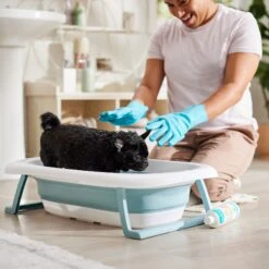 Pet Republique Elevated Foldable Pet Bathtub & Silicone Bathing Gloves For Dogs & Cats 5 Pet Republique Elevated Foldable Pet Bathtub & Silicone Bathing Gloves For Dogs & Cats -Pet Wellness 317719 PT4. AC SS1800 V1683922932