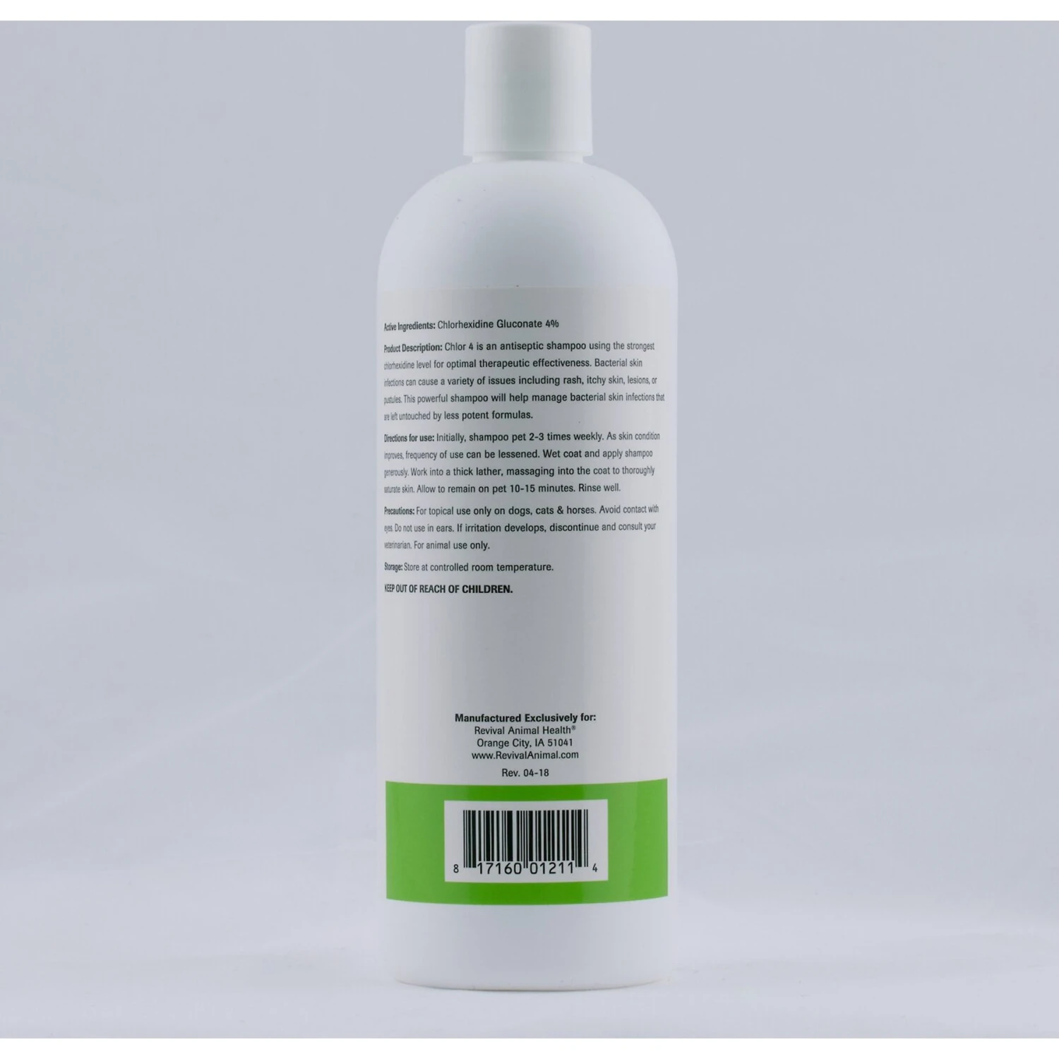 Vet Basics Chlor Dog & Cat 4 Shampoo, 16-oz Bottle 2 Vet Basics Chlor Dog & Cat 4 Shampoo, 16-oz Bottle - Image 2